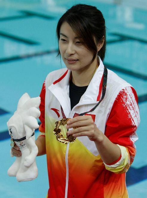 节俭体育明星,简约生活下的运动风采