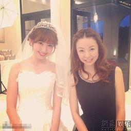 粉丝带女明星图片,甜蜜瞬间定格成永恒！”