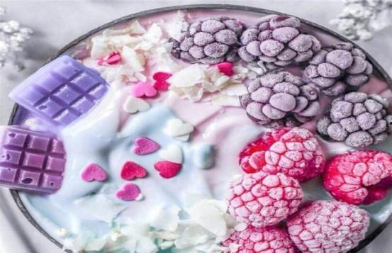 思慕雪网红,夏日清凉新宠，健康美味两不误