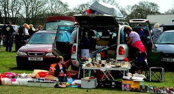 网红车尾箱集市图片,流动市集里的时尚购物盛宴